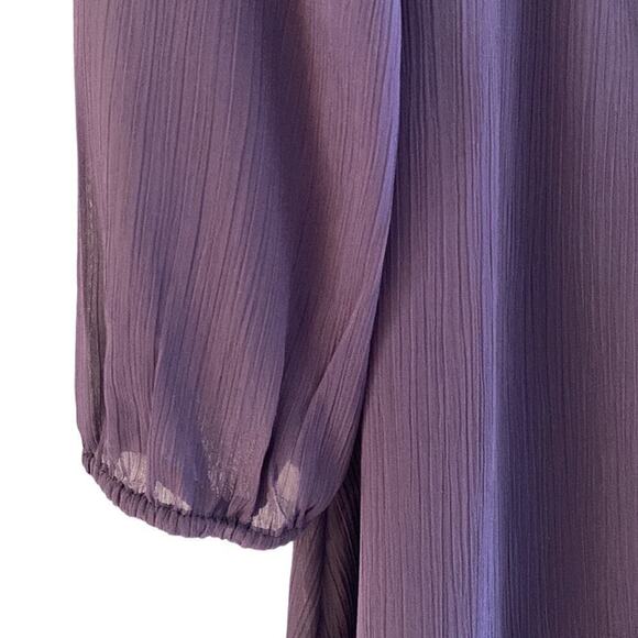 Francesca’s NWT Dress dusty purple long sleeve by My Ami New Adorable Small
C - Picture 8 of 15